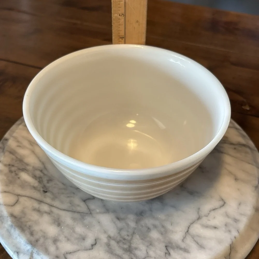 VTG 60s MCM Pyrex 402 Rainbow Ovenware Sandlewood Tan Stripes 1.5 Qt Mixing Bowl